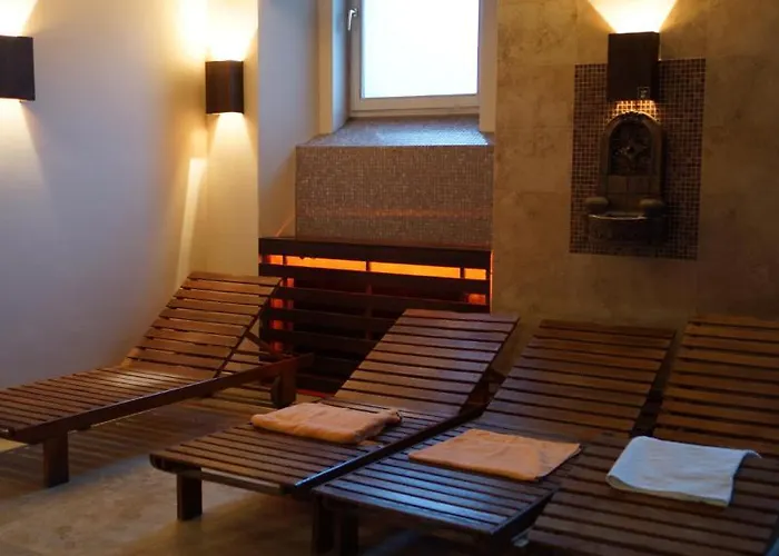 Park Pelikan Hotel 4*